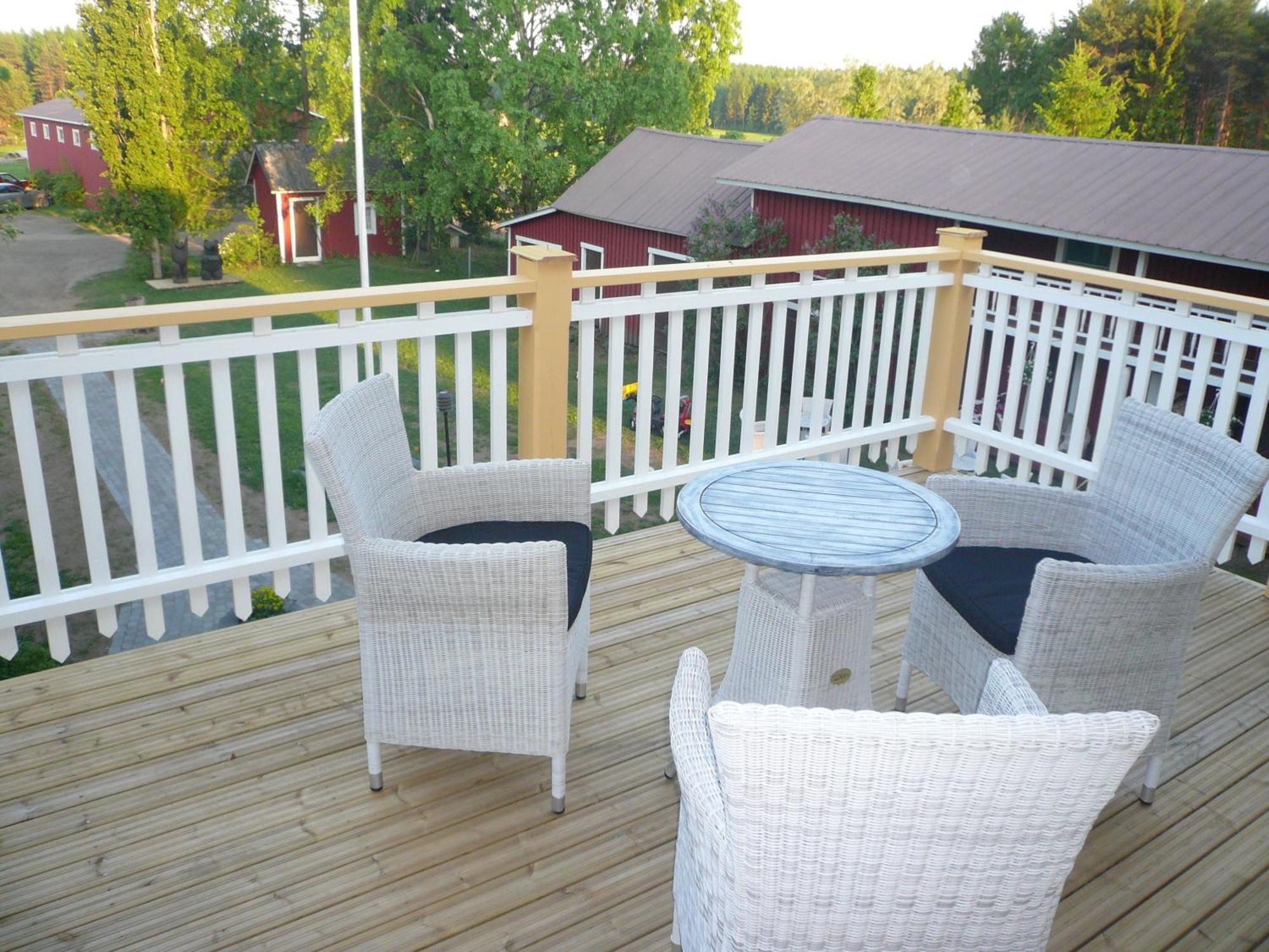 Bed & Breakfast Lomamokkila 4*