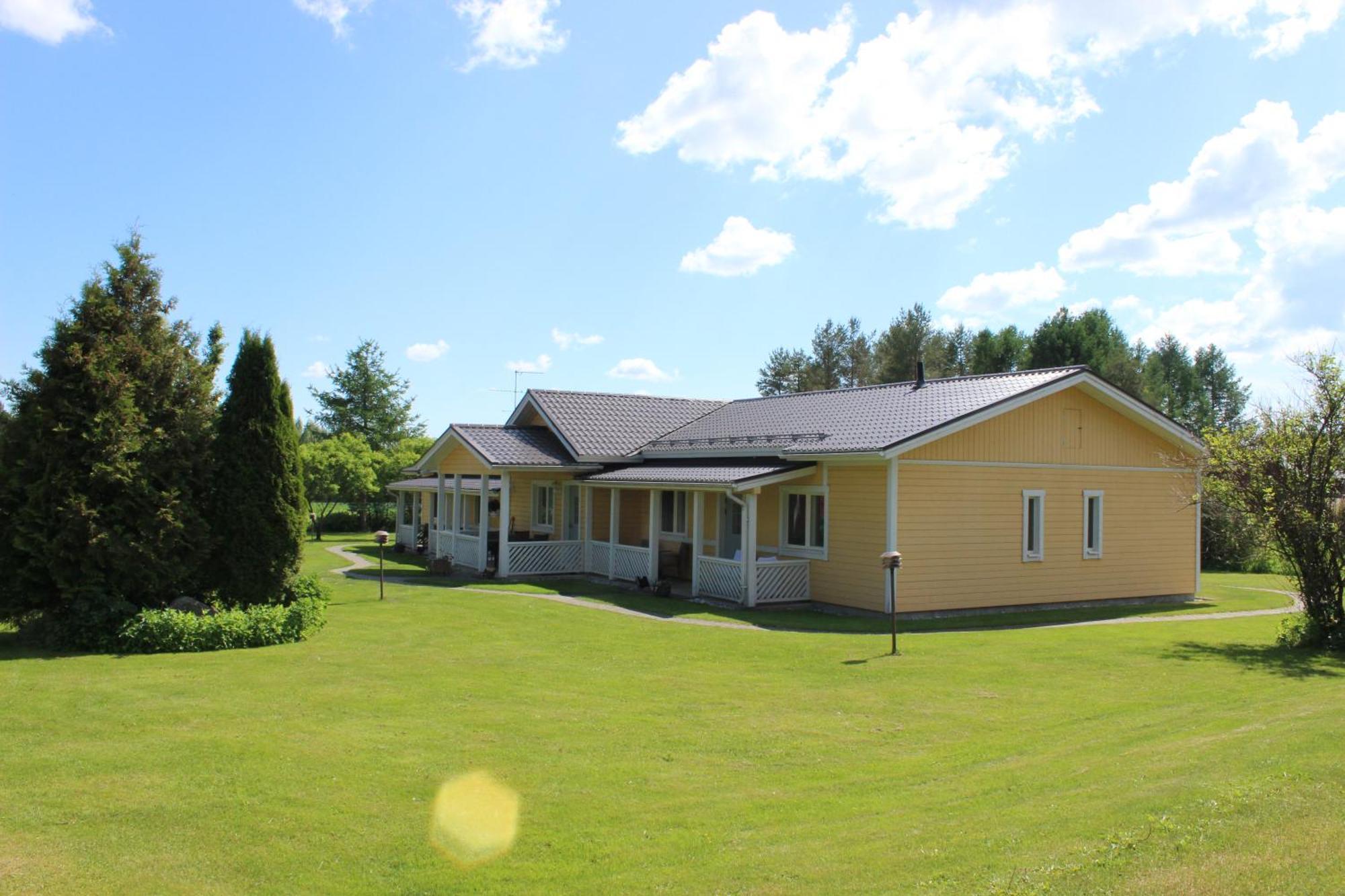 Bed & Breakfast Lomamokkila